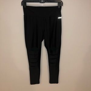 NWOT 3/4 jockey leggings